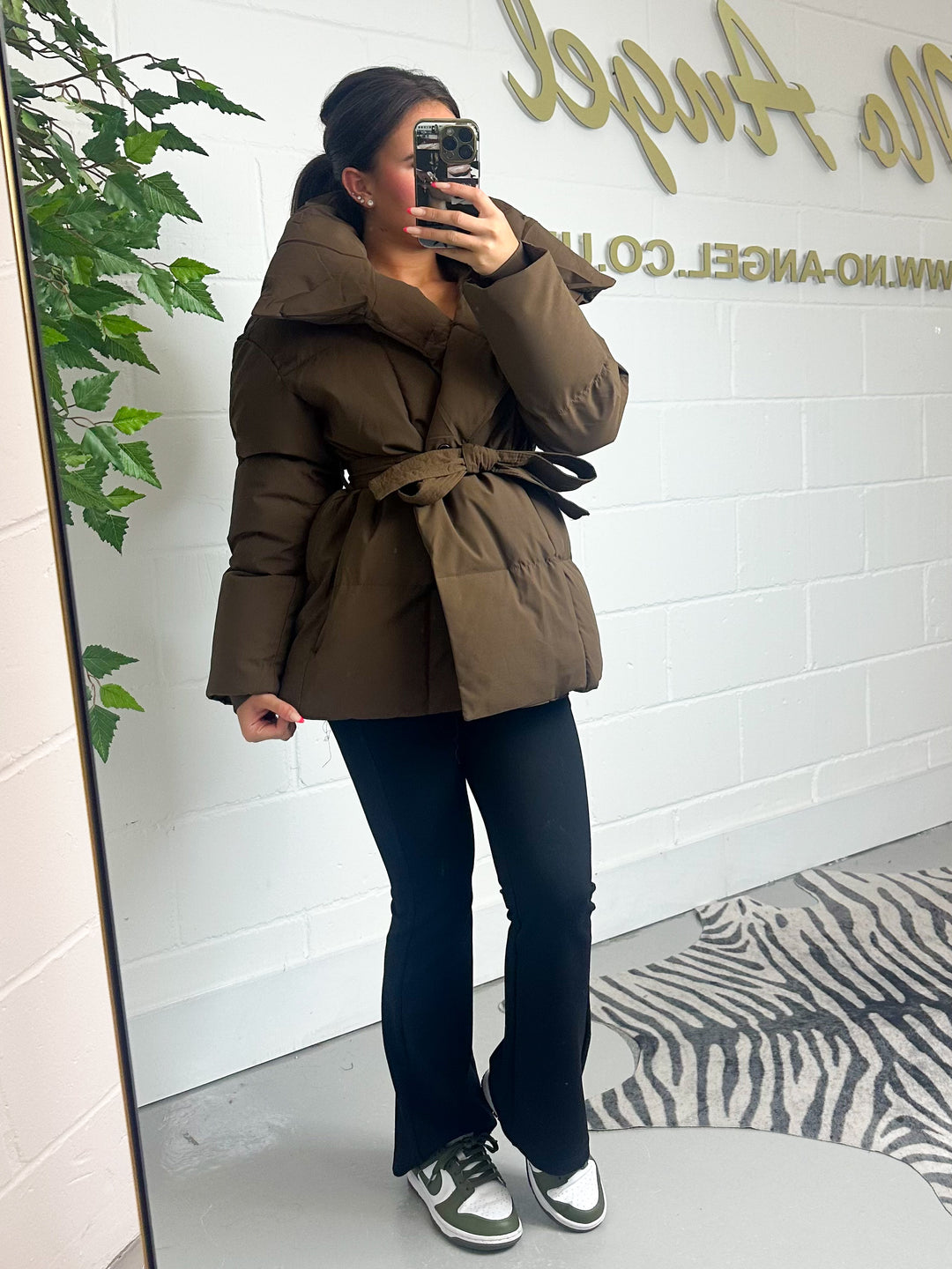 Belted Short Puffa Coat With Belt (2 Colours)