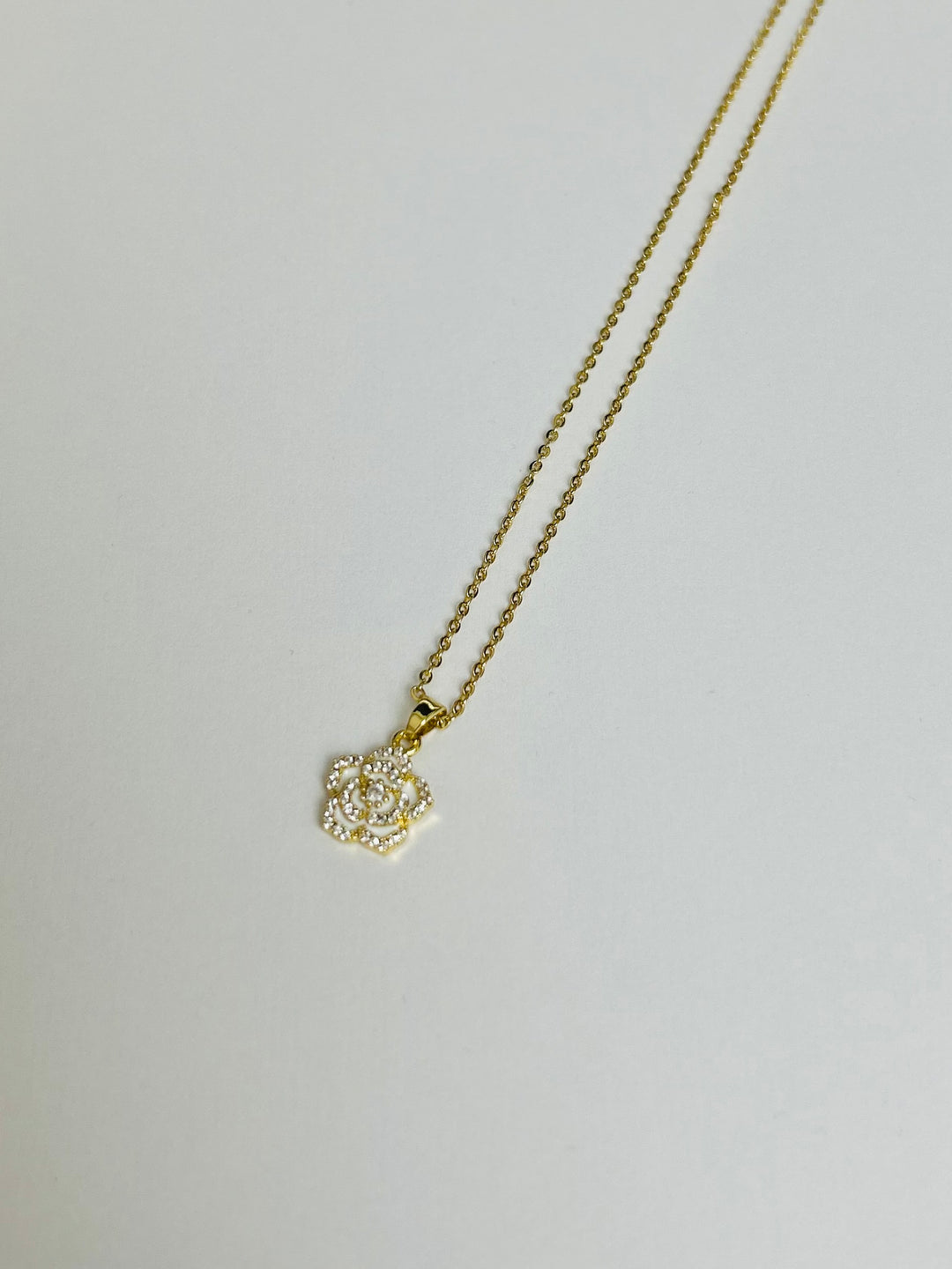 Gold Flower Diamante Necklace