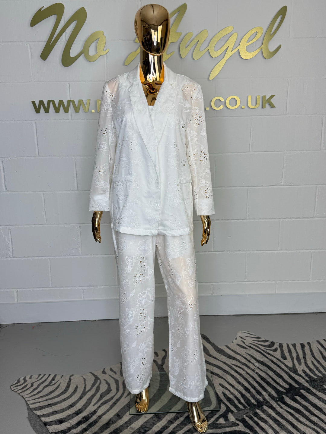 Embroidery Anglaise Oversize Blazer & Trouser Co-ord (2 Colours)