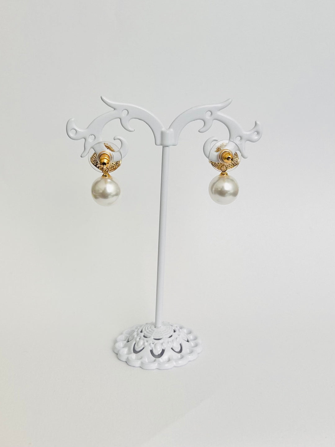 Pearl Drop Gold leaf earrings