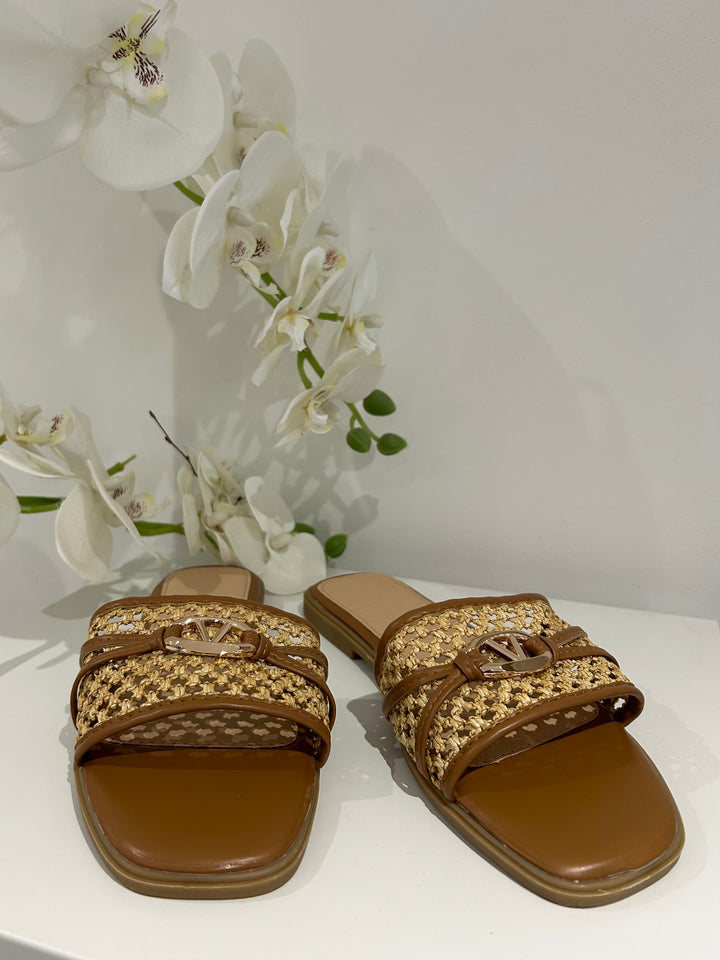 V Buckle Woven Sandals (2 Colours)