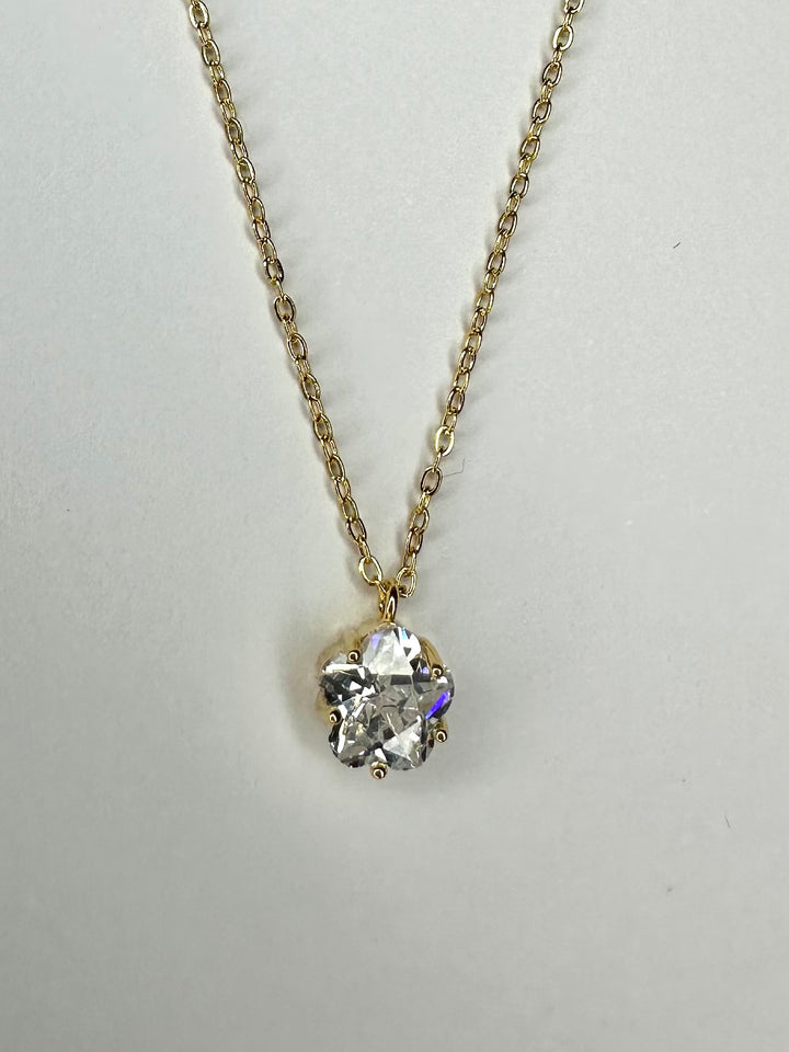 Gold Single Diamante Pendant Necklace 8031