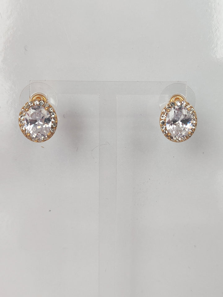Gold Small Oval Earrings 3538