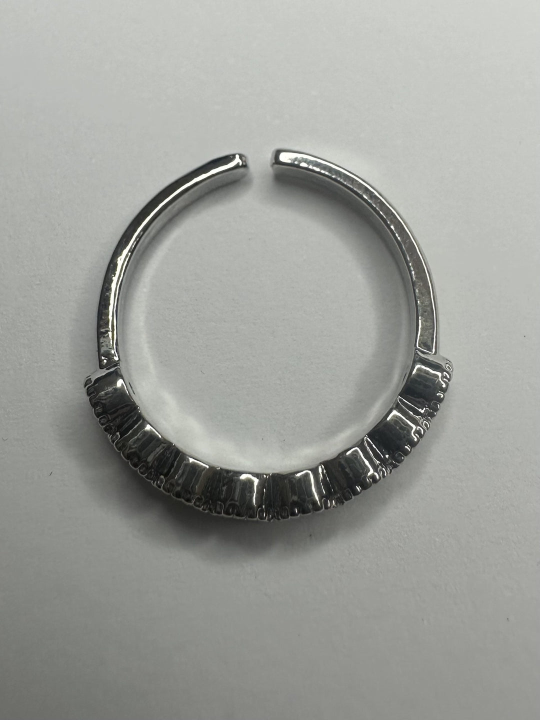 Silver Adjustable Circle Diamante Stone Ring