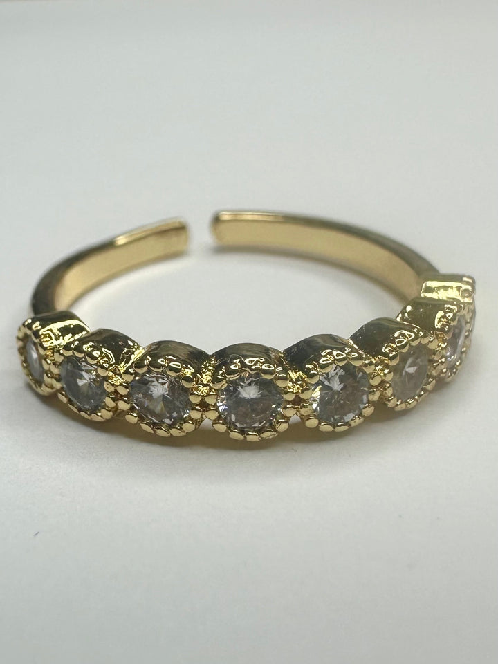 Gold Adjustable Circle Diamante Stone Ring
