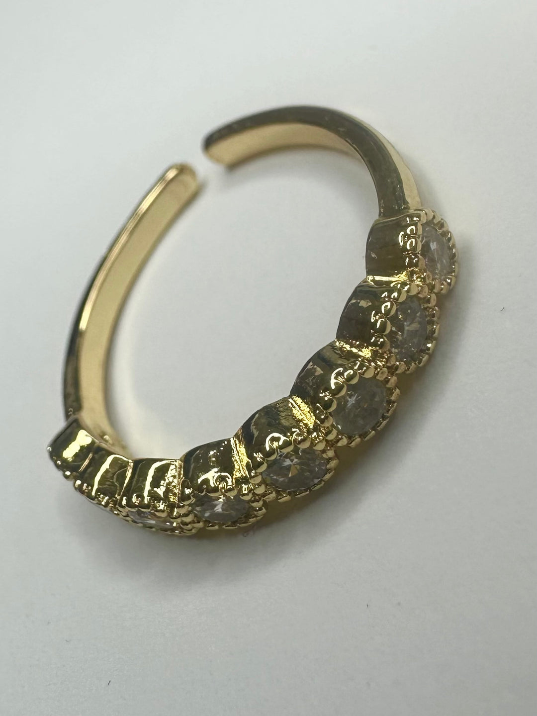 Gold Adjustable Circle Diamante Stone Ring
