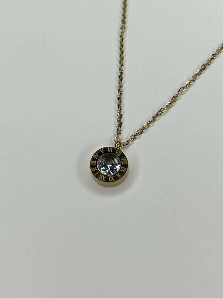 Gold Necklace With Diamante Circle Pendant 8299