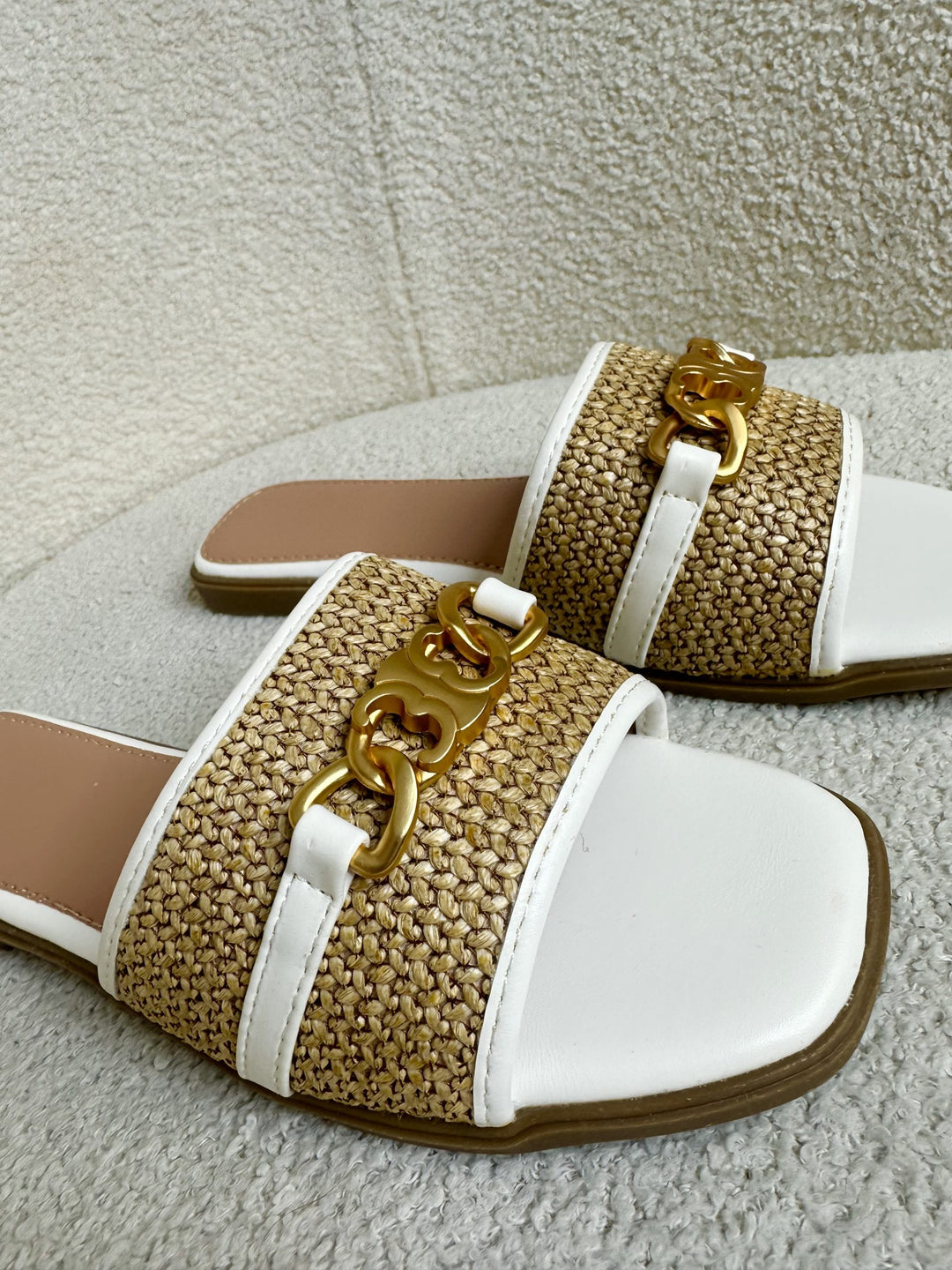 White Woven Detail Gold Buckle Sliders 339