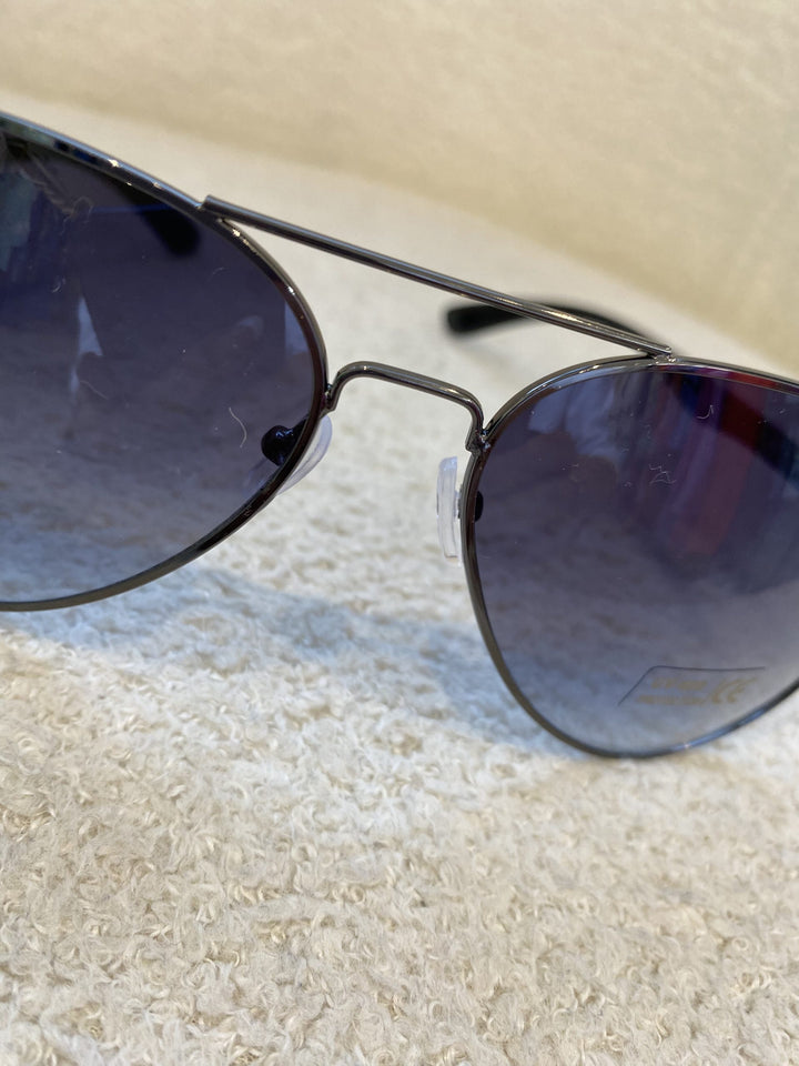 Black Aviator Pewter Frame Arm Sunglasses 4965